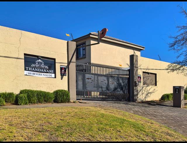 2 BEDROOM APARTMENT FOR SALE IN FRANKLIN ROOSEVELT PARK